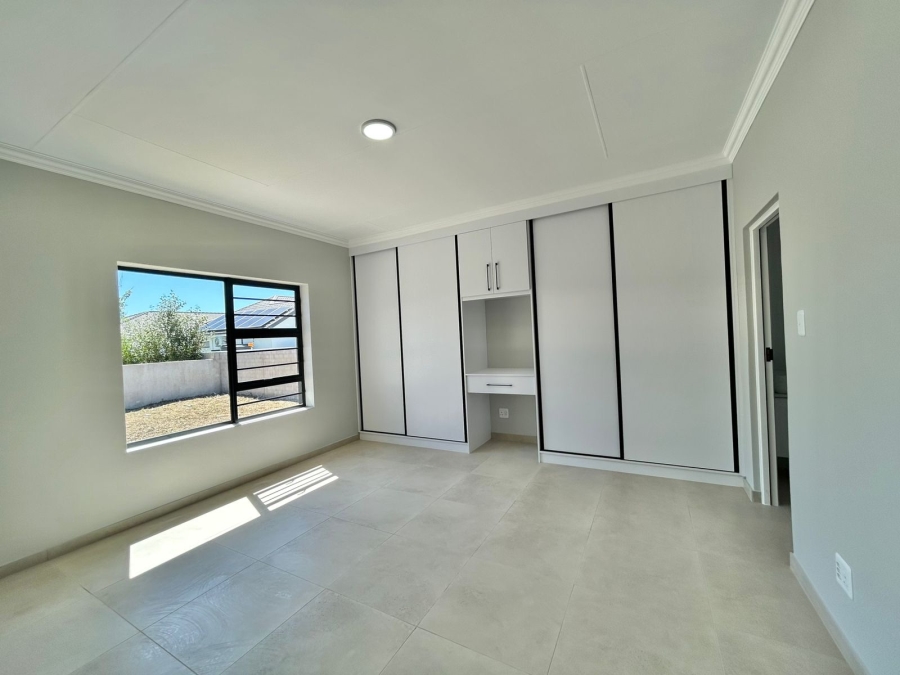 3 Bedroom Property for Sale in Fountains Estate Eastern Cape